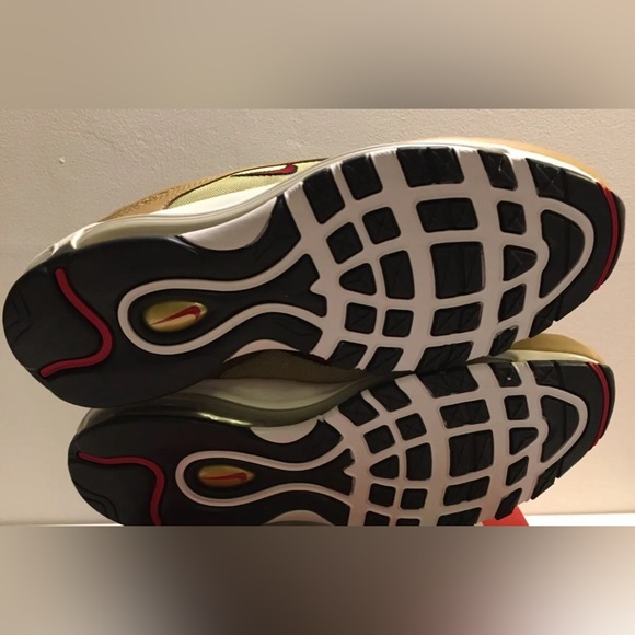 Nike Air Max 97 OG QS Metallic Gold - Picture 4 of 5